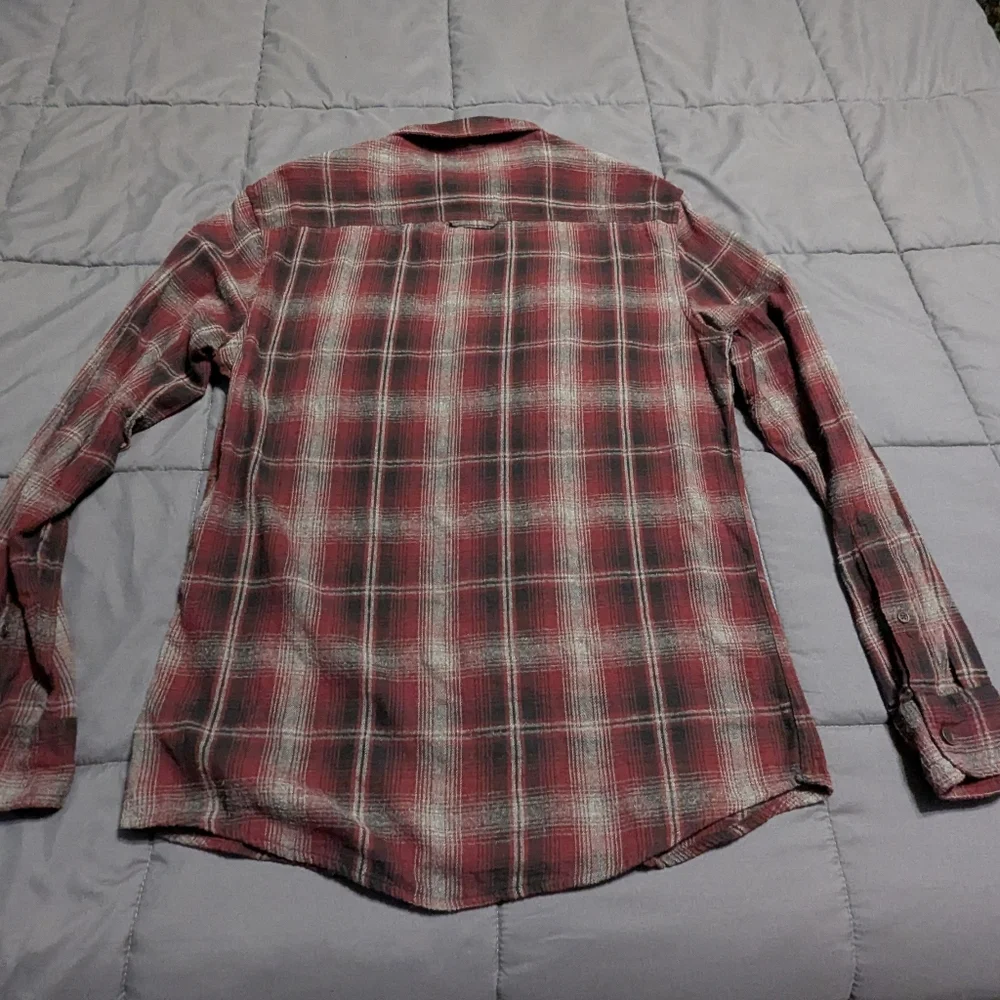 🔥🔥 Bundle Alert 3 URBAN PIPELINE Men's Sz Sm button down Plaid Flannel Shirts